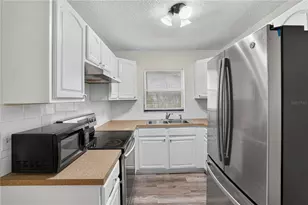 12641 116th Ln, Seminole, FL 33778 - Photo 9