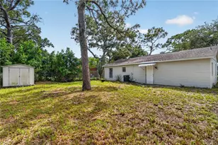 12641 116th Ln, Seminole, FL 33778 - Photo 23
