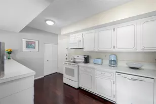 2401 Bayshore Blvd, Tampa, FL 33629 - Photo 23