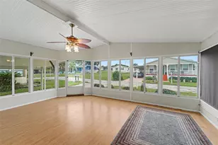 10055 Collingwood Ave, Dade City, FL 33525 - Photo 17