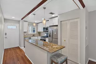 5750 80th Street N, Saint Petersburg, FL 33709 - Photo 5