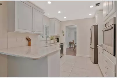 1113 Glenmoor Court, Clearwater, FL 33764 - Photo 11
