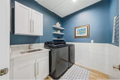 4835 W Bay Villa Avenue, Tampa, FL 33611 - Photo 49