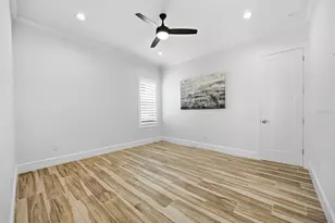 4835 W Bay Villa Ave, Tampa, FL 33611 - Photo 29