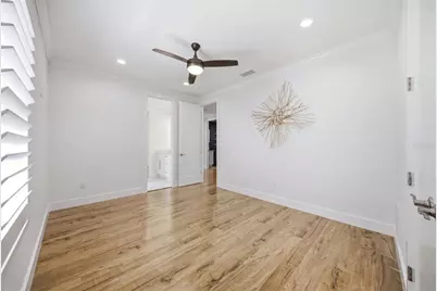 4835 W Bay Villa Avenue, Tampa, FL 33611 - Photo 31