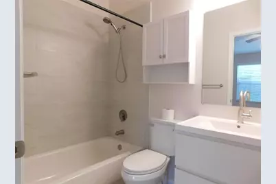 8660 Hunters Key Circle, Tampa, FL 33647 - Photo 25