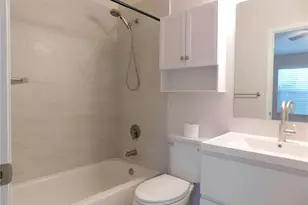 8660 Hunters Key Cir, Tampa, FL 33647 - Photo 25
