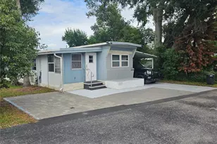 37433 Hammond Dr, Zephyrhills, FL 33541 - Photo 3