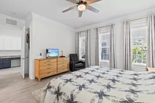 480 Gilman Pl N, Saint Petersburg, FL 33716 - Photo 25