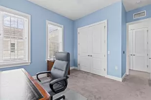 480 Gilman Pl N, Saint Petersburg, FL 33716 - Photo 39