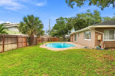 10719 Cherokee Drive, Saint Petersburg, FL 33708 - Photo 39