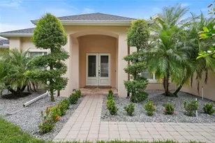 18823 Wimbledon Cir, Lutz, FL 33558 - Photo 7