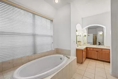 18823 Wimbledon Circle, Lutz, FL 33558 - Photo 27