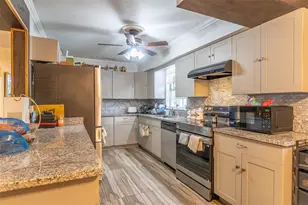 702 Coulter Pl, Brandon, FL 33511 - Photo 11