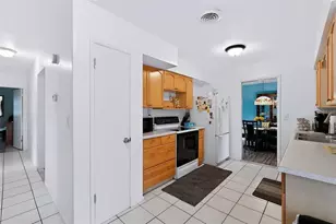 1491 Hunt Ln, Clearwater, FL 33764 - Photo 13