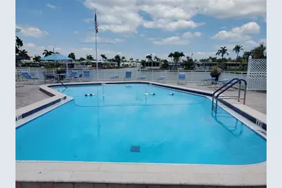 18675 US Highway 19 N #225, Clearwater, FL 33764 - Photo 45