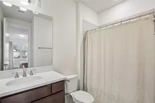11054 Sundrift Dr, Tampa, FL 33647 - Photo 39