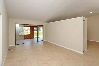 5128 Springwood Drive, Tampa, FL 33624 - Photo 11