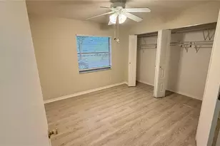 2113 Hailstone Cir, Sun City Center, FL 33573 - Photo 21