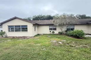 2113 Hailstone Cir, Sun City Center, FL 33573 - Photo 3