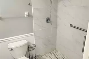 2113 Hailstone Cir, Sun City Center, FL 33573 - Photo 19
