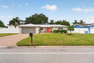 10100 Paradise Blvd, Treasure Island, FL 33706 - Photo 3