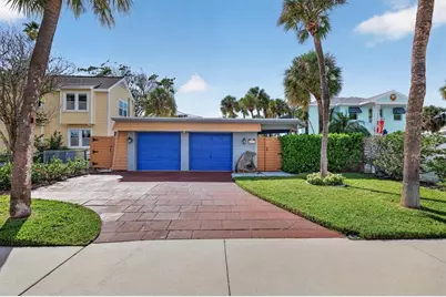 2802 Pass A Grille Way #2, Saint Petersburg, FL 33706 - Photo 1