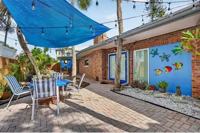 2802 Pass A Grille Way #2, Saint Petersburg, FL 33706 - Photo 5