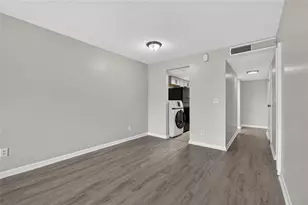 709 Russell Ln, Brandon, FL 33510 - Photo 25