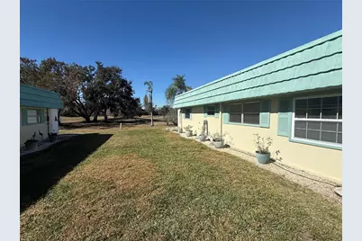 101 Cambridge Trail #212, Sun City Center, FL 33573 - Photo 5