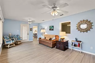 403 S Pebble Beach Blvd, Sun City Center, FL 33573 - Photo 19