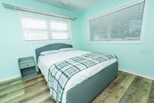 301 41st Ave, Saint Pete Beach, FL 33706 - Photo 21