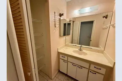 3479 Mainlands Boulevard S #6, Pinellas Park, FL 33782 - Photo 27