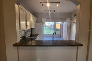 4060 Winding Vine Dr, Lakeland, FL 33812 - Photo 11