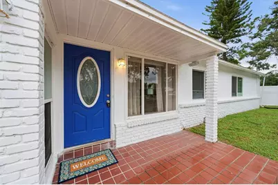 6726 12th Street N, Saint Petersburg, FL 33702 - Photo 3