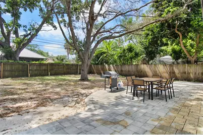 3050 Meadow Lake Avenue, Largo, FL 33771 - Photo 17