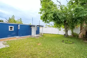 2017 Oceanview Pl, Tampa, FL 33605 - Photo 17