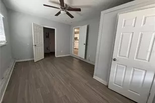 2935 Dr Martin Luther King Jr Street S, Saint Petersburg, FL 33705 - Photo 17