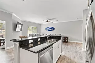 2199 Chianti Pl, Palm Harbor, FL 34683 - Photo 9