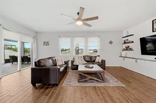 11727 Tetrafin Dr, Riverview, FL 33579 - Photo 21