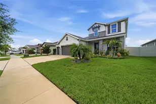 11727 Tetrafin Dr, Riverview, FL 33579 - Photo 5