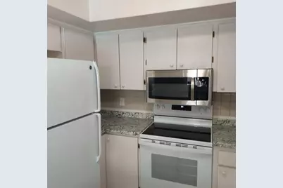 5205 Dublin Place, Tampa, FL 33624 - Photo 9