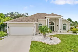 4202 Augusta Terrace E, Bradenton, FL 34203 - Photo 1