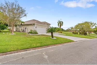 4202 Augusta Terrace E, Bradenton, FL 34203 - Photo 45