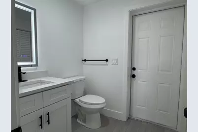 2148 Catalina Drive N, Clearwater, FL 33763 - Photo 15
