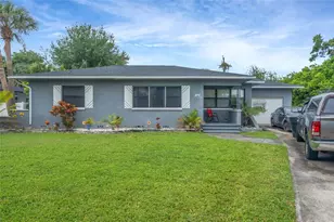 2701 17th St S, Saint Petersburg, FL 33712 - Photo 11