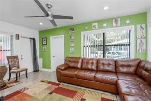 2701 17th St S, Saint Petersburg, FL 33712 - Photo 35