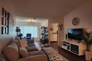 2400 Winding Creek Blvd, Clearwater, FL 33761 - Photo 9
