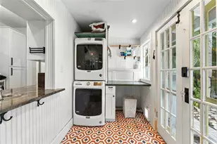 2121 Dartmouth Ave N, Saint Petersburg, FL 33713 - Photo 17