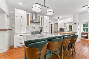 2121 Dartmouth Ave N, Saint Petersburg, FL 33713 - Photo 11